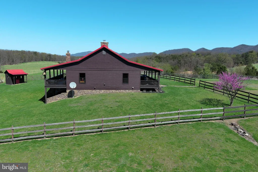 Additional image 116 of 453 Wheaton Drive, Purgitsville, WV 26852