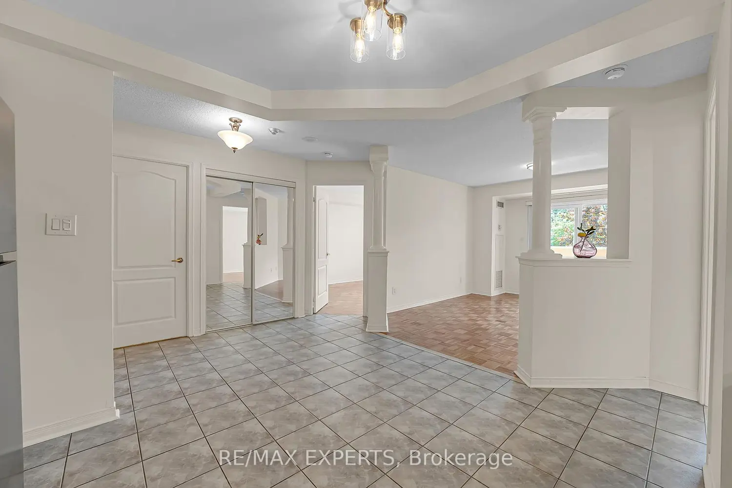 7373 Martin Grove Road 214 photo 4