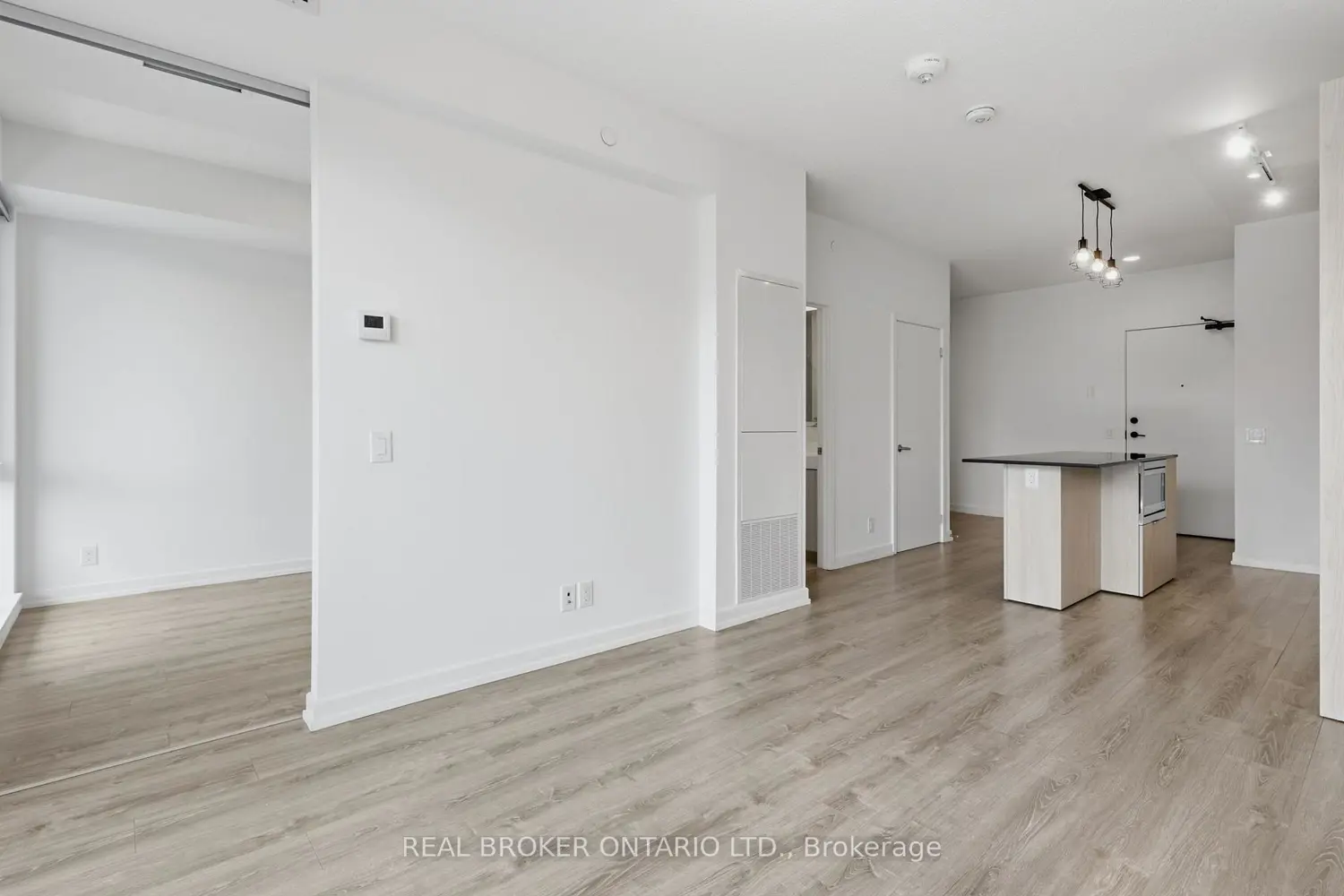 Additional image 7 of 20 Tubman Avenue 2202
