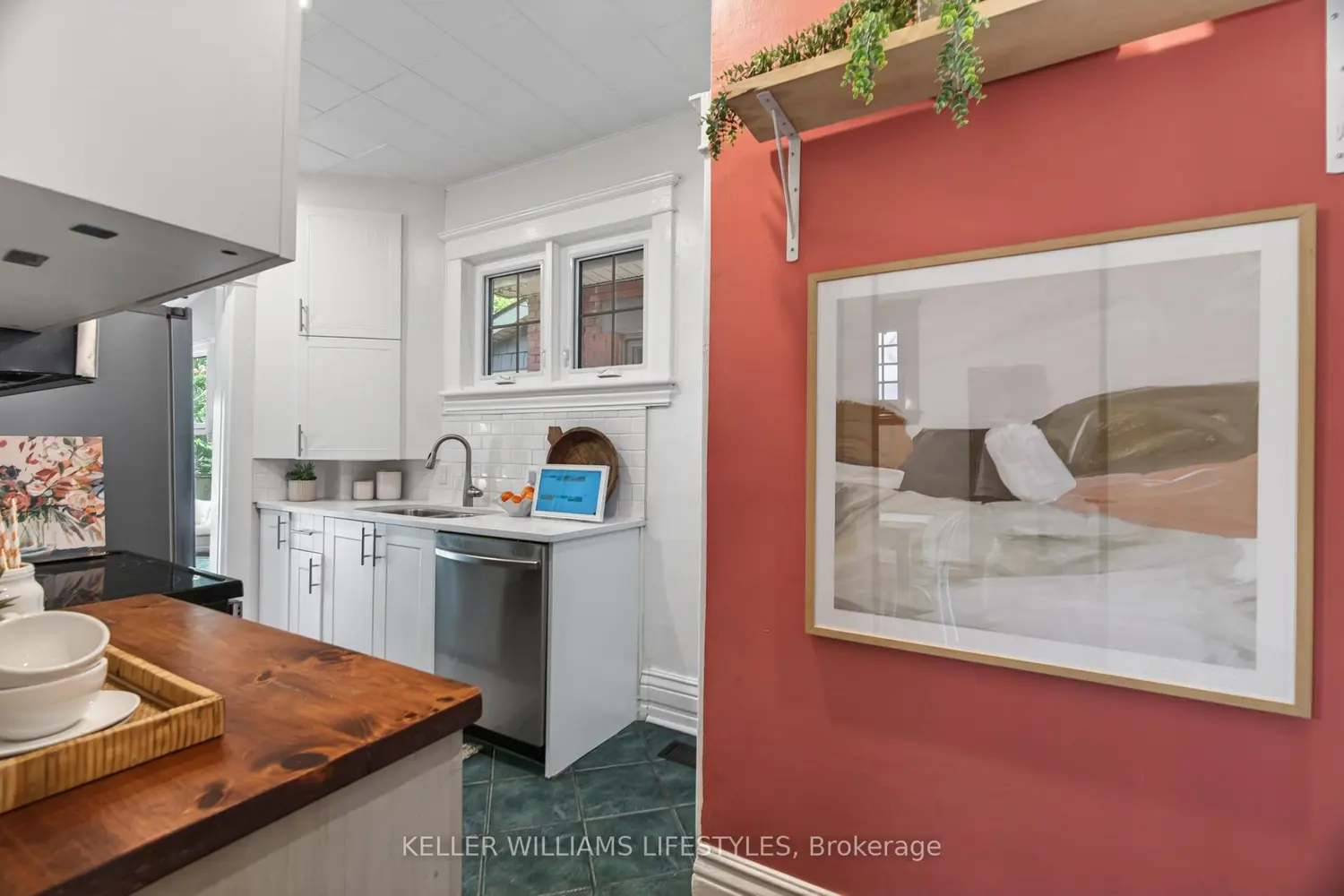 Additional image 8 of 882 1/2 William Street
