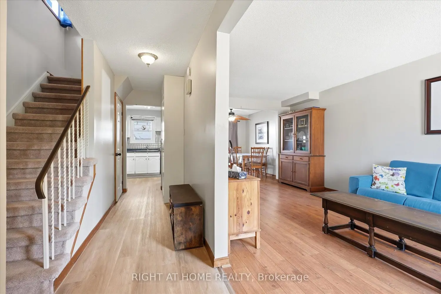Additional image 4 of 100 Burbank Crescent