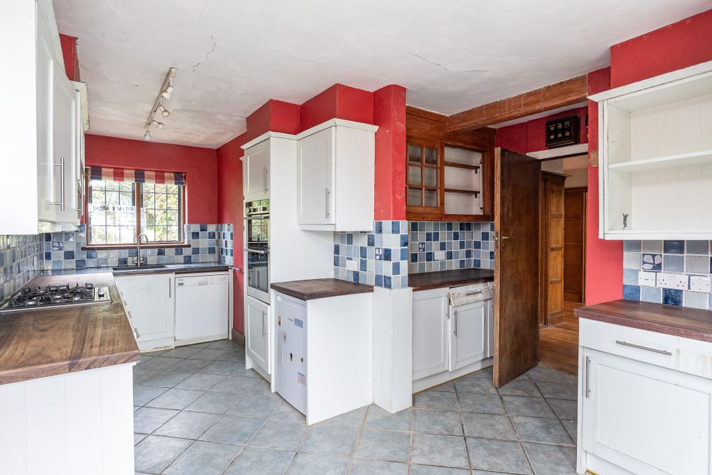 Additional image 4 of 4 bed detached house for saleDeepdene Drive, Dorking RH5