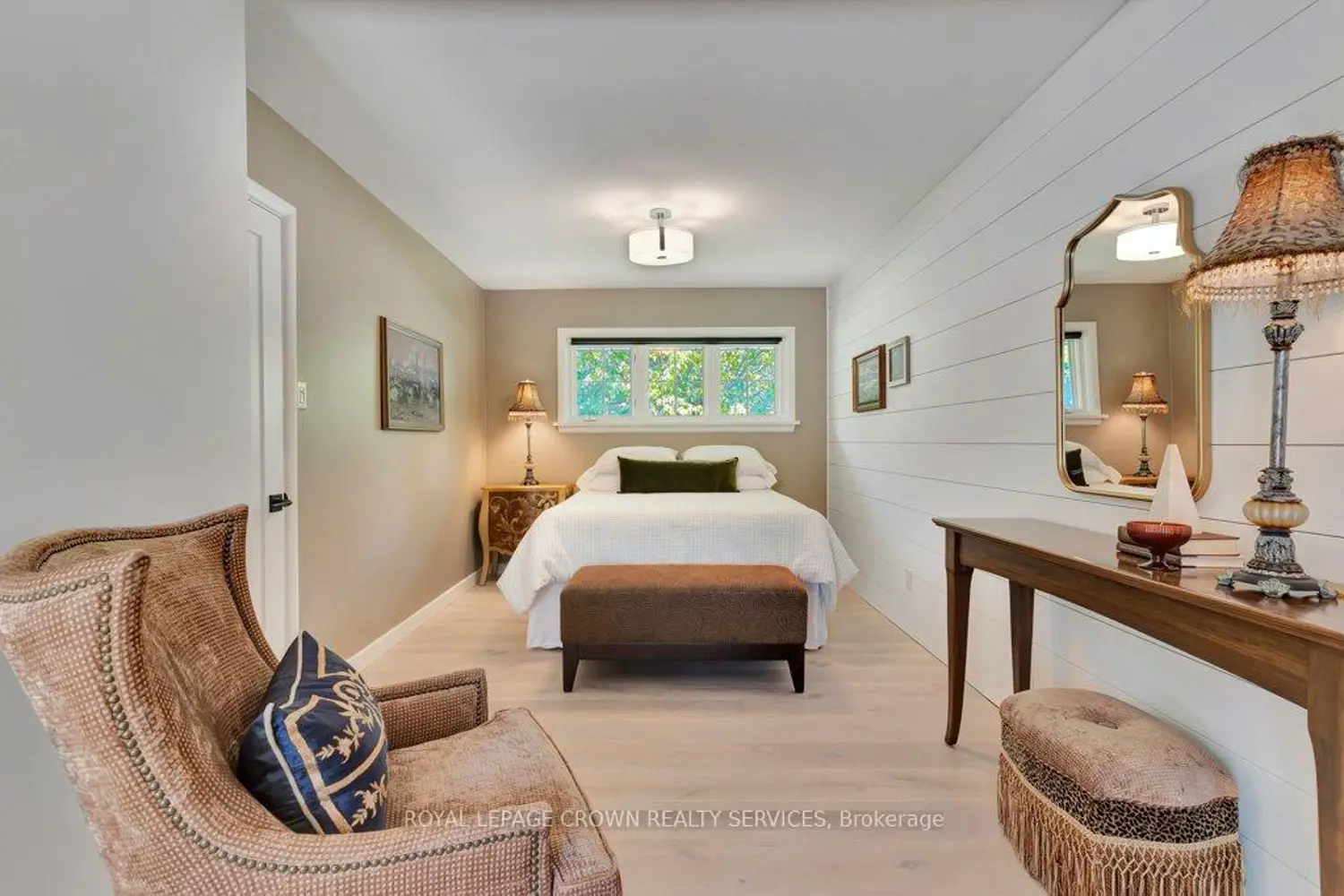 22 Dale Avenue photo 5