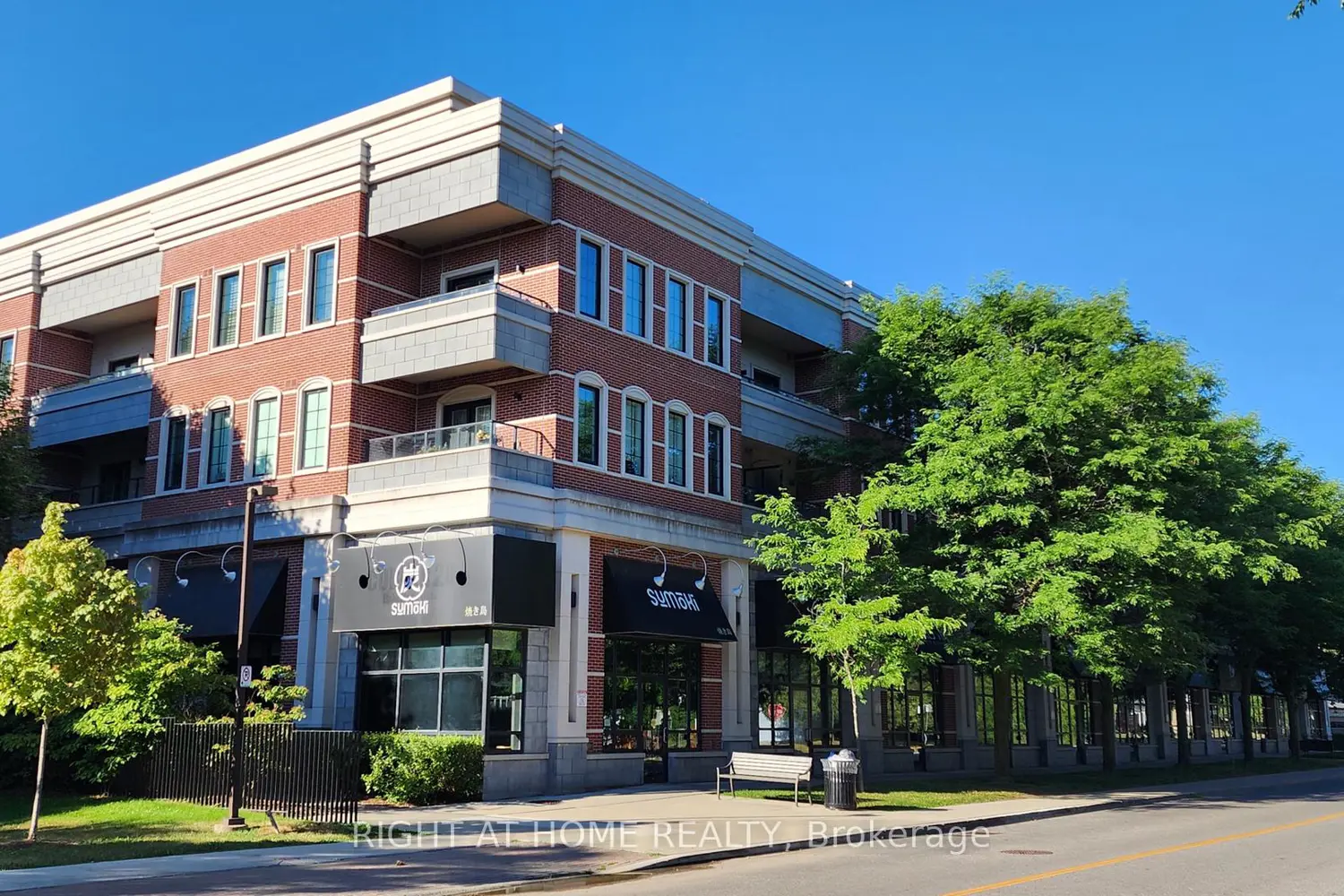 20 Fred Varley Drive 210