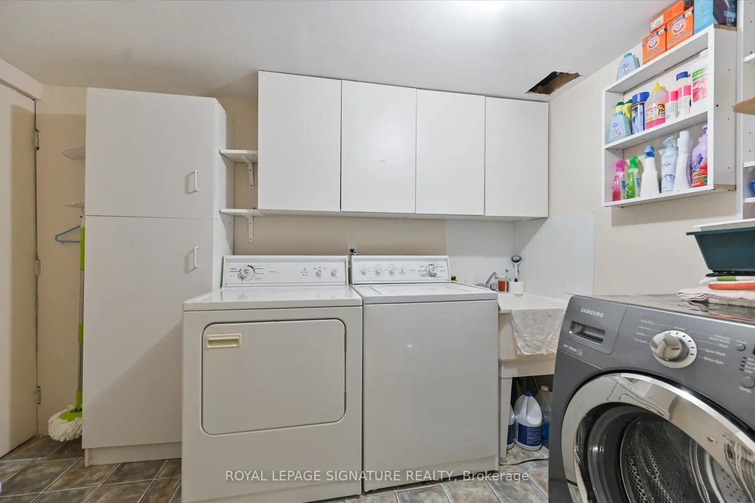Additional image 6 of 5481 Palmerston Crescent
