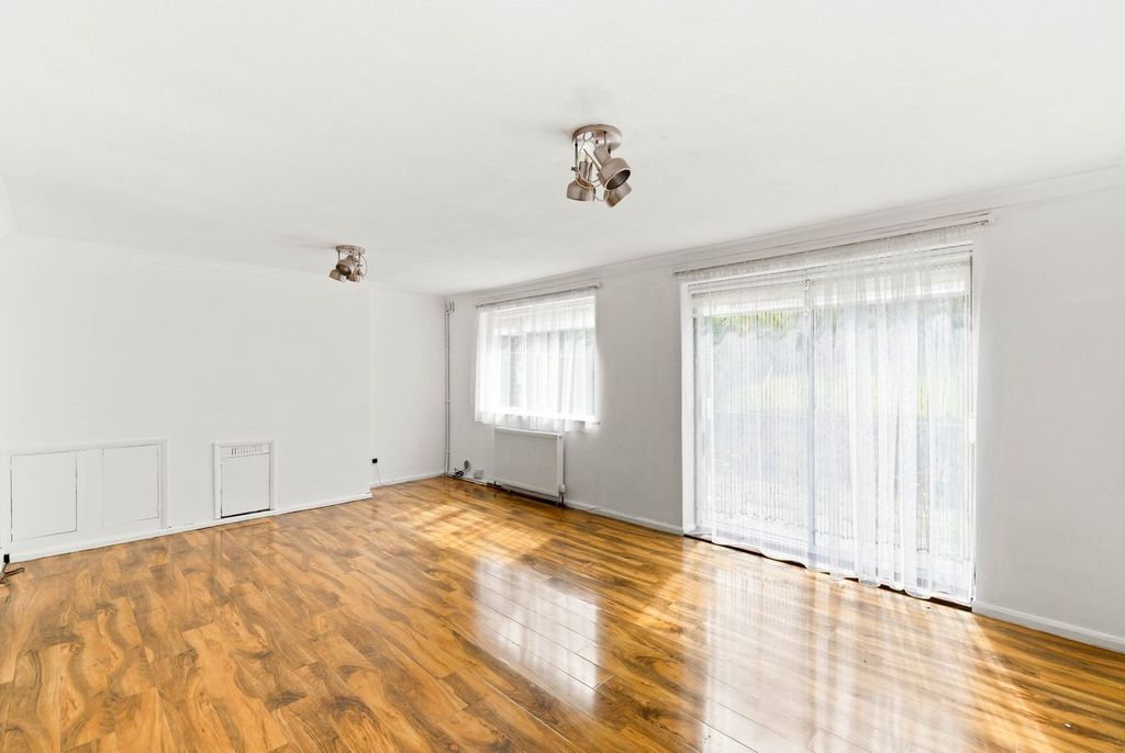 Additional image 2 of 3 bed semi-detached house for saleOld Folkestone Road, Aycliffe, Dover CT17
