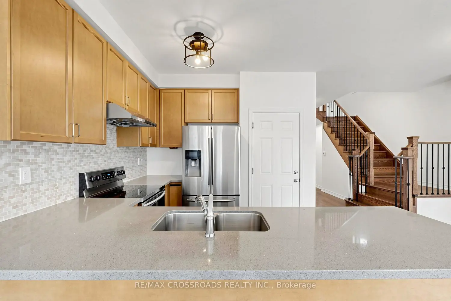 Additional image 8 of 27 Collier Crescent