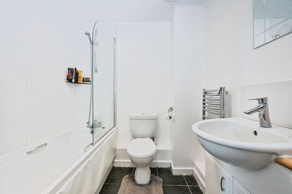 Additional image 18 of 2 bed flat for saleTommy Green Walk, Eastleigh SO50
