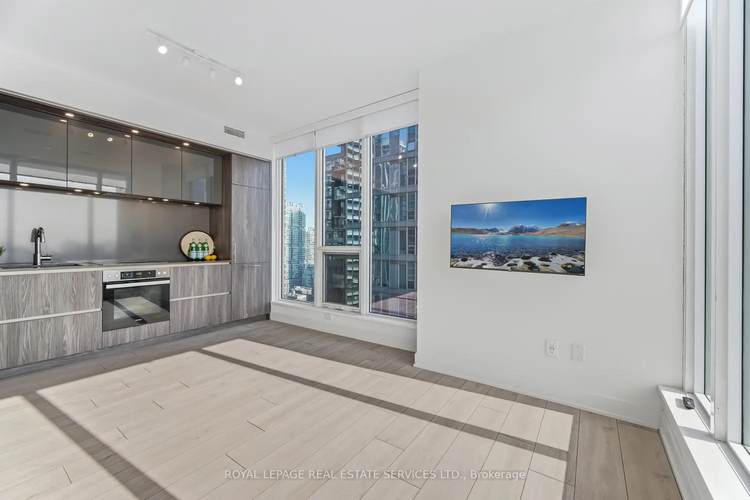Additional image 11 of 35 Mercer Street 2316