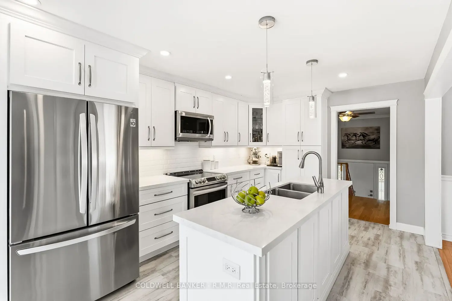 14 Glenabbey Drive photo 5