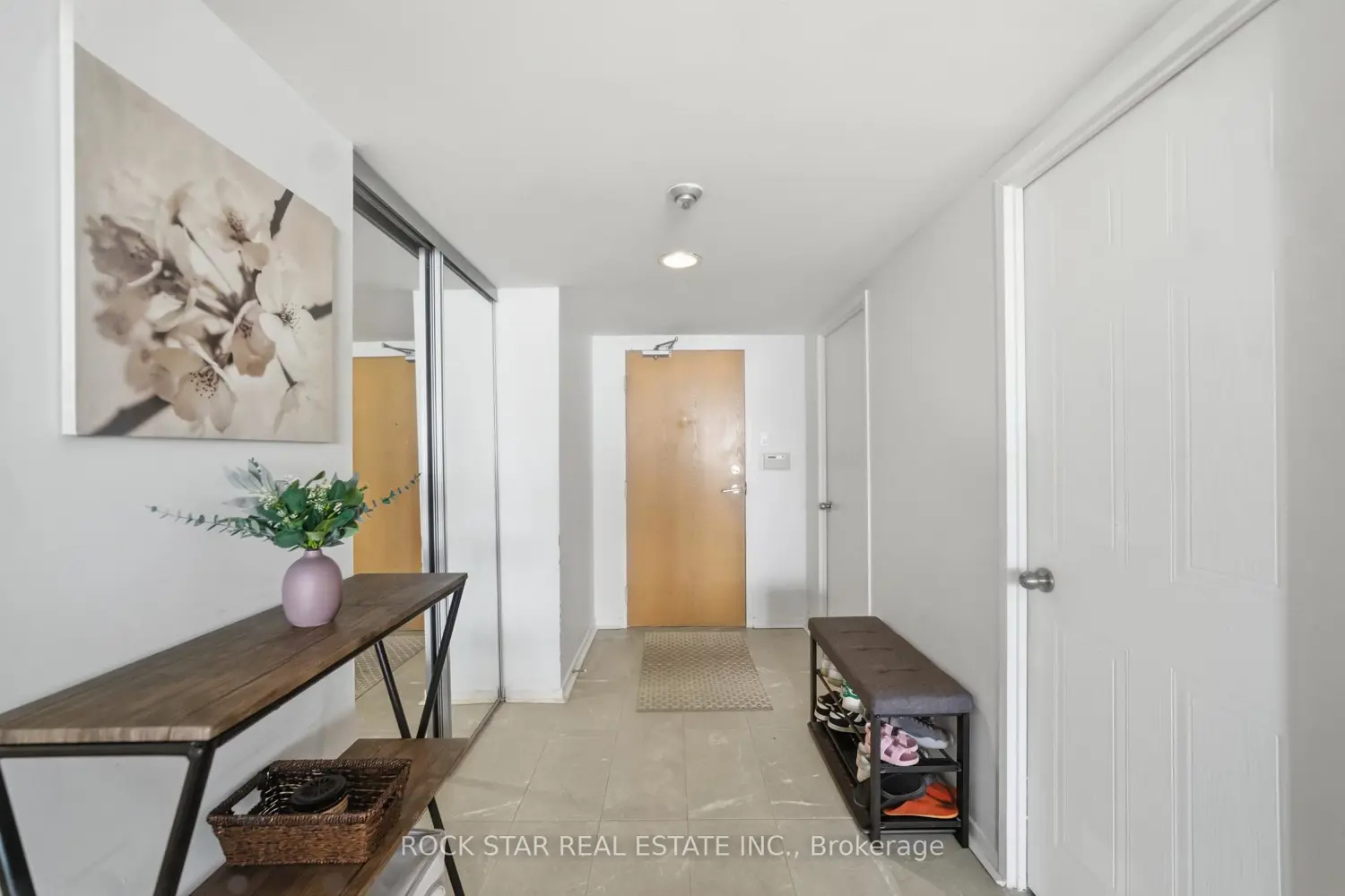 Additional image 5 of 5 Kenneth Avenue 701