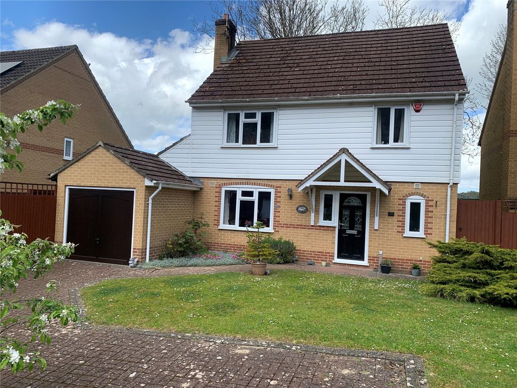 4 bed detached house for saleBadgers Rise, River, Dover, Kent CT17