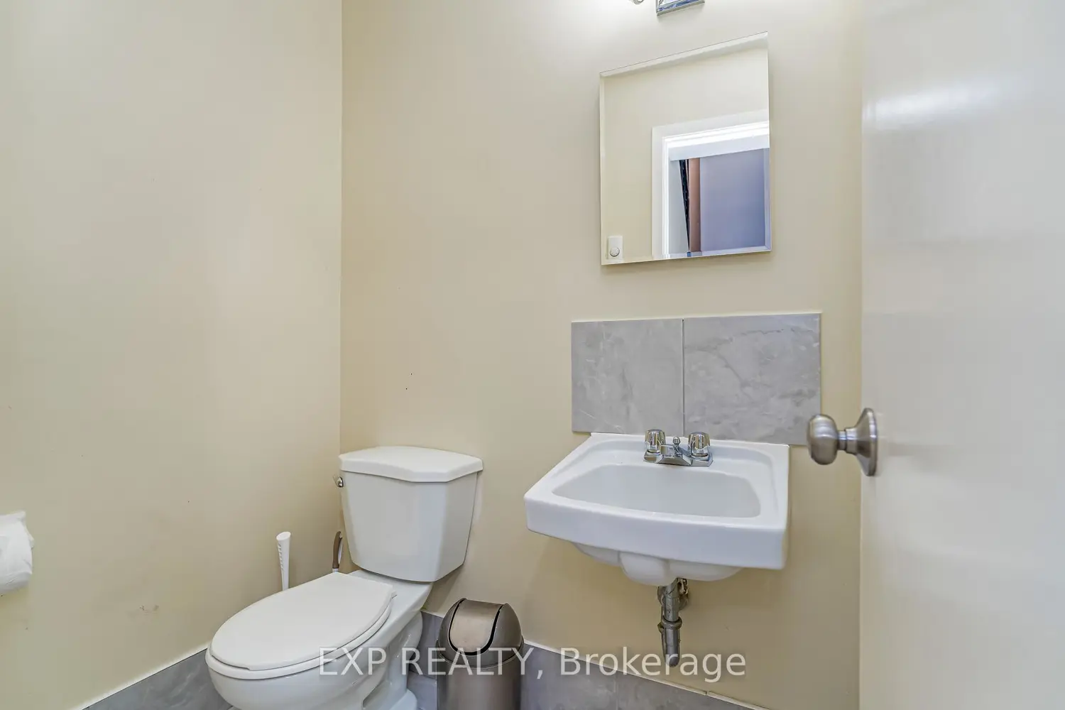 Additional image 12 of 2610 Draper Avenue 12