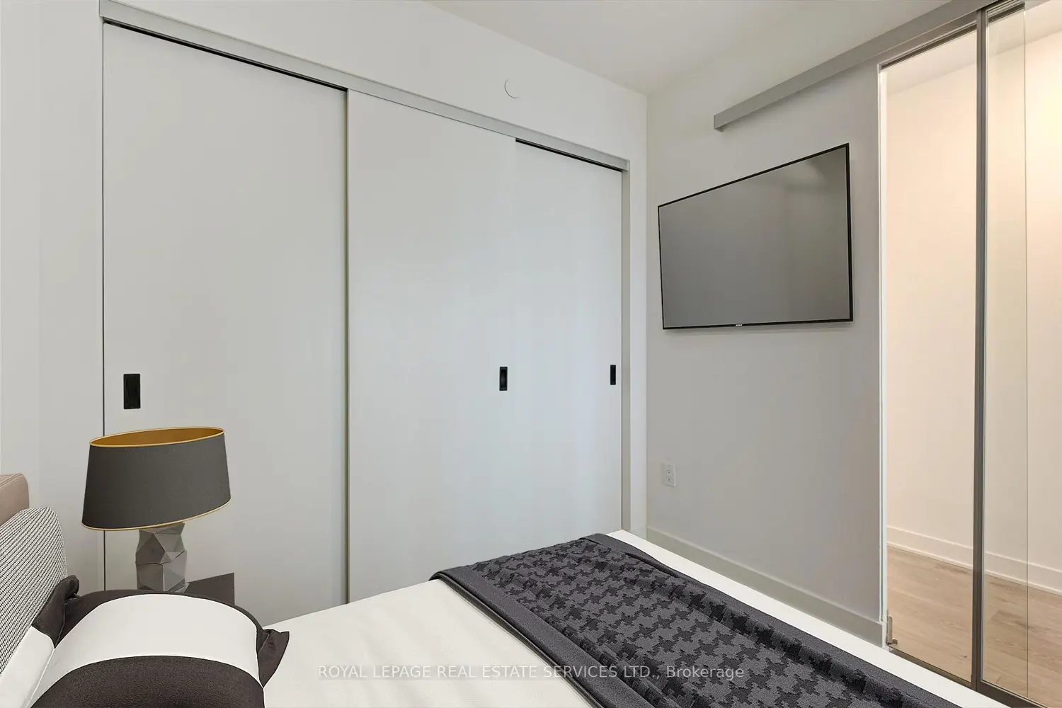 Additional image 11 of 36 Zorra Street 523