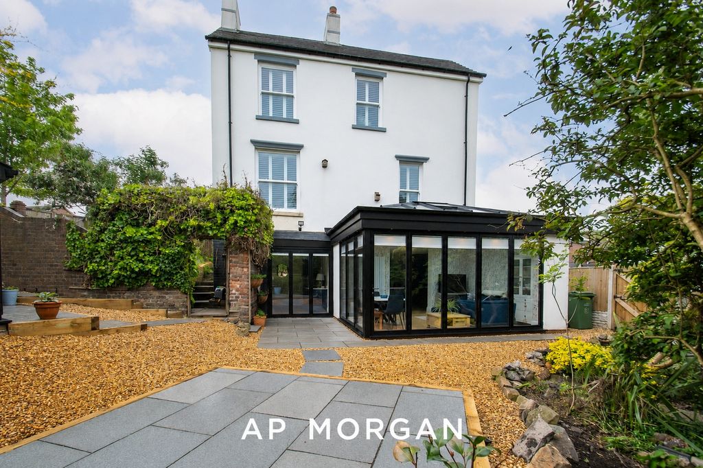 4 bed detached house for saleDibdale Road, Dudley, West Midlands DY1