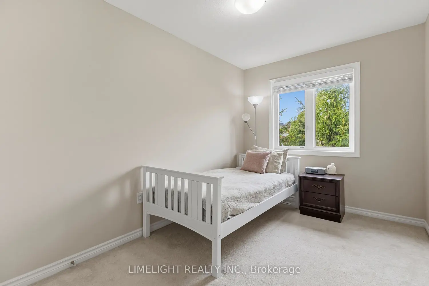 Additional image 11 of 3320 Meadowgate Boulevard 218