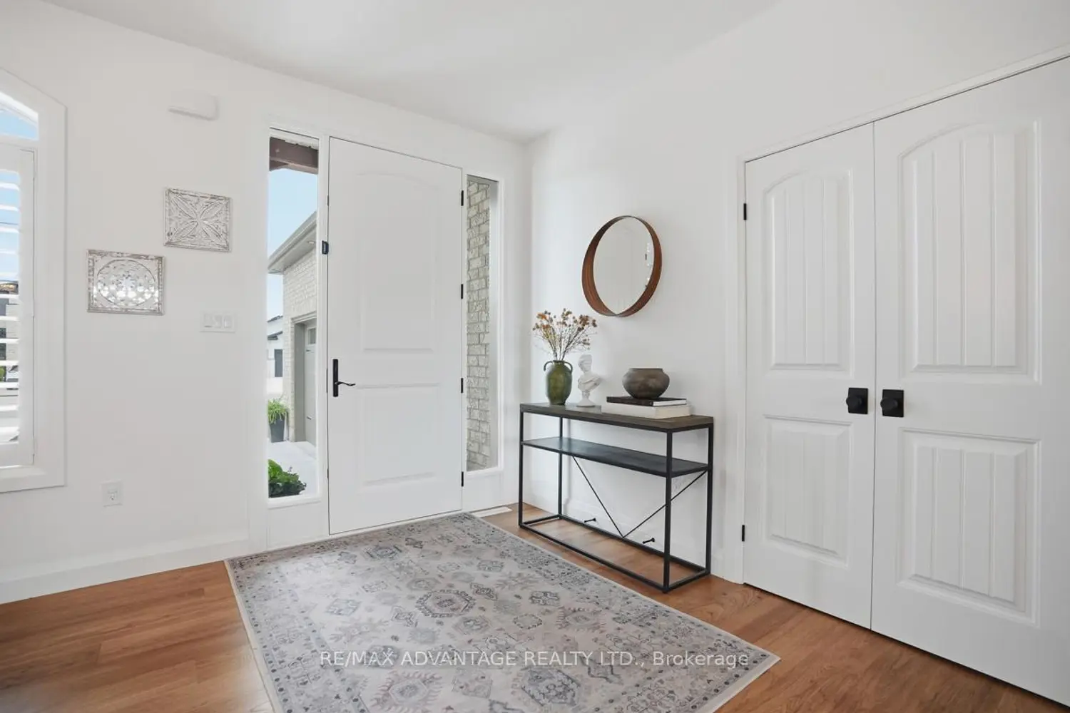 177 Martin Road photo 2