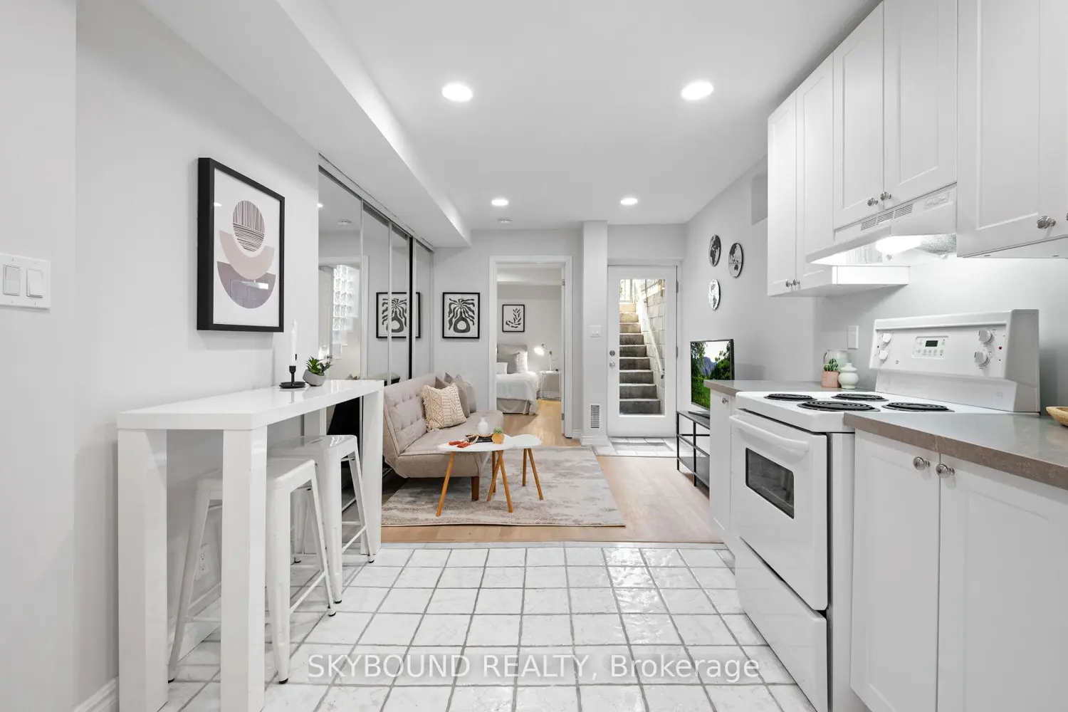 Additional image 11 of 326 Kenilworth Avenue