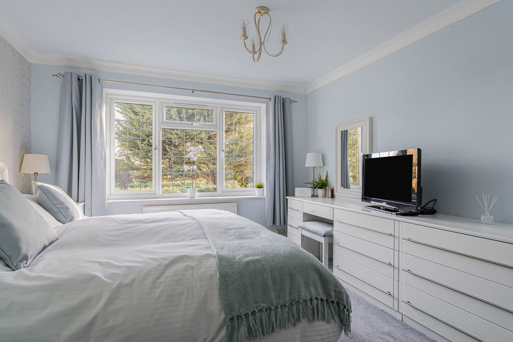 Additional image 31 of 5 bed detached house for saleTite Hill, Englefield Green, Egham, Surrey TW20