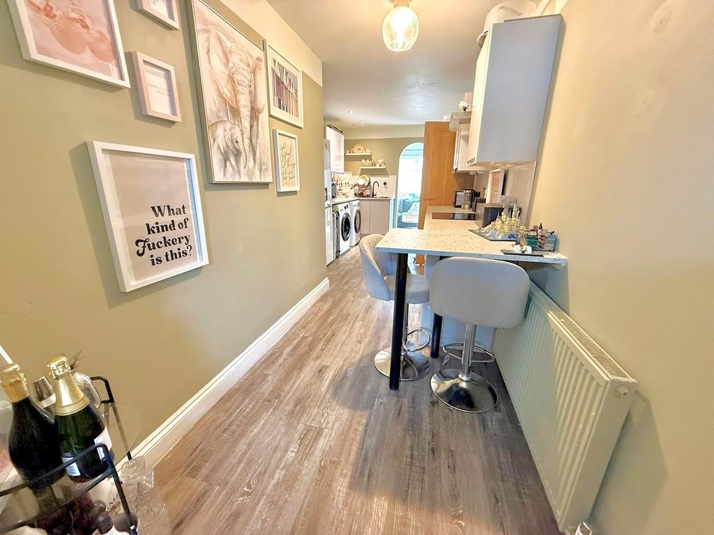 Additional image 17 of 5 bed semi-detached house for saleGilded Acre, Dunstable LU6