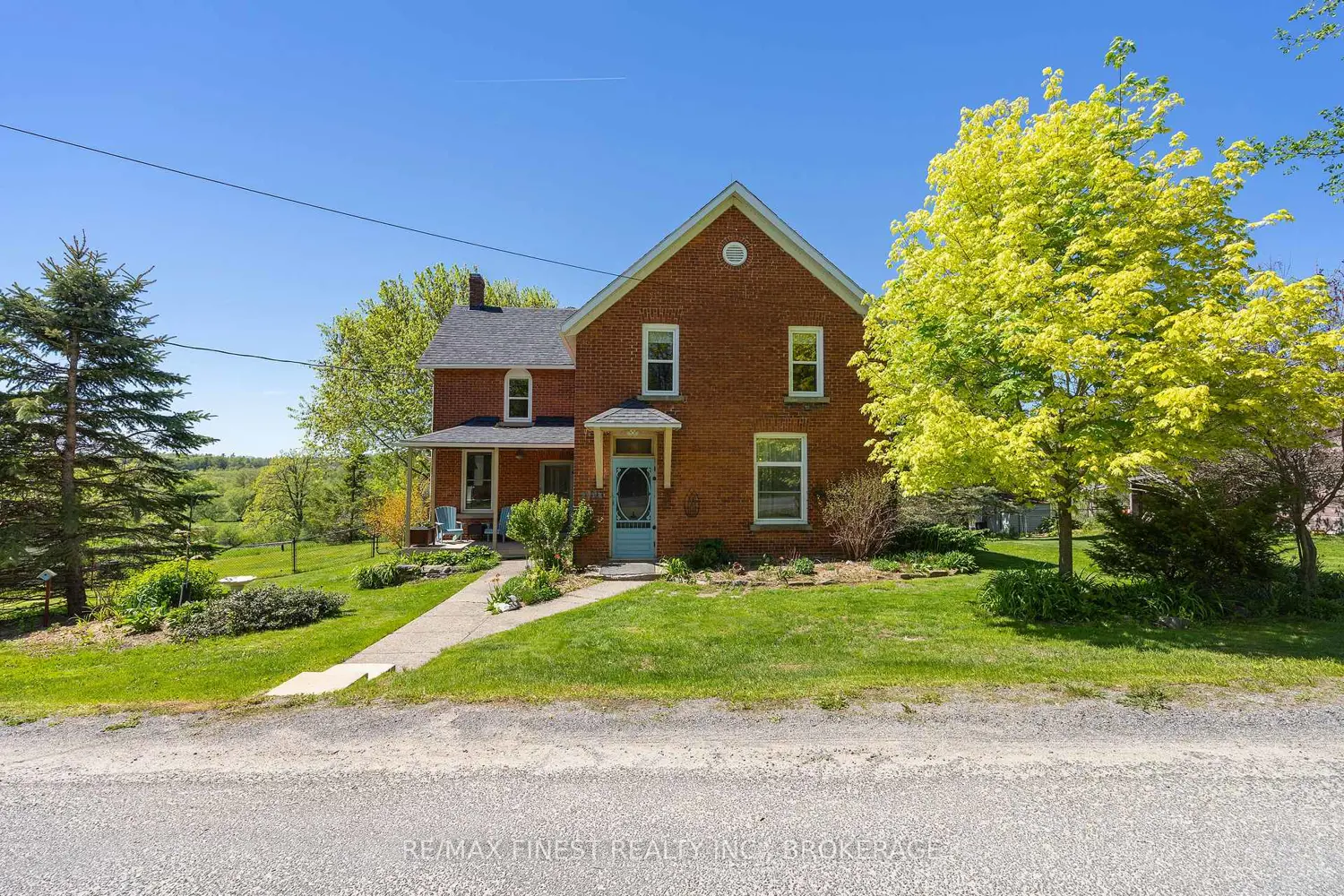 2904 Clogg's Road
