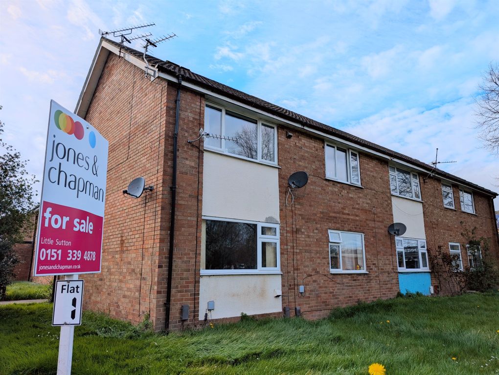 3 bed flat for saleBamburgh Court, Ellesmere Port CH65