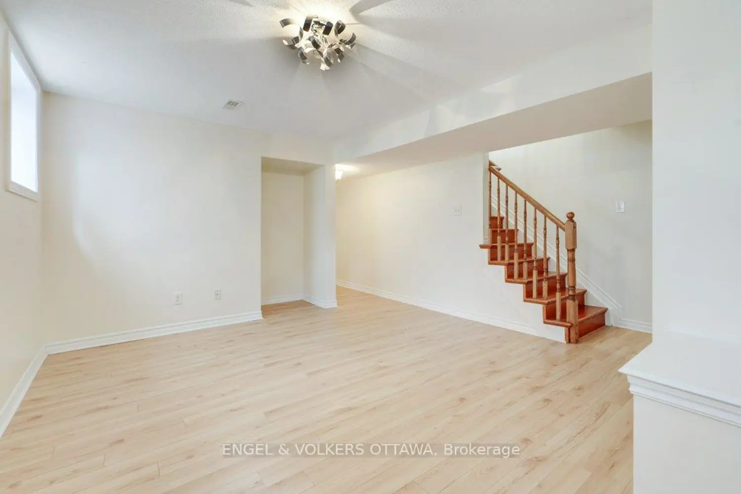 Additional image 11 of 2531 Stone Cove Crescent