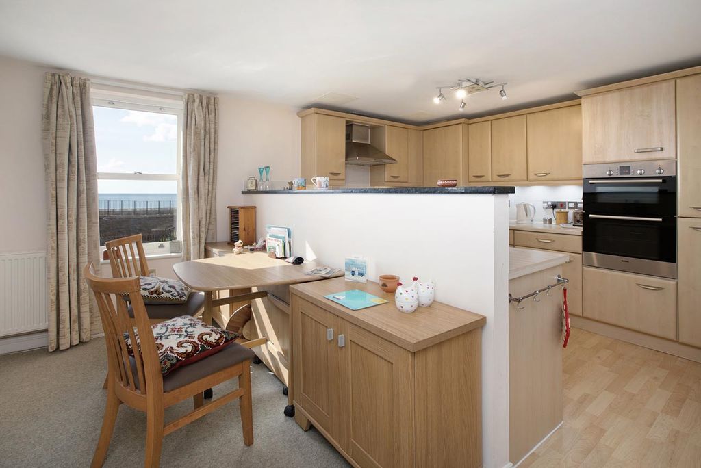 Additional image 8 of 2 bed flat for saleMarine Parade, Dawlish EX7
