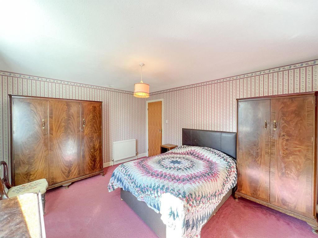 Additional image 15 of 4 bed detached bungalow for saleThalassa, Victoria Road, Hunters Quay, Dunoon PA23