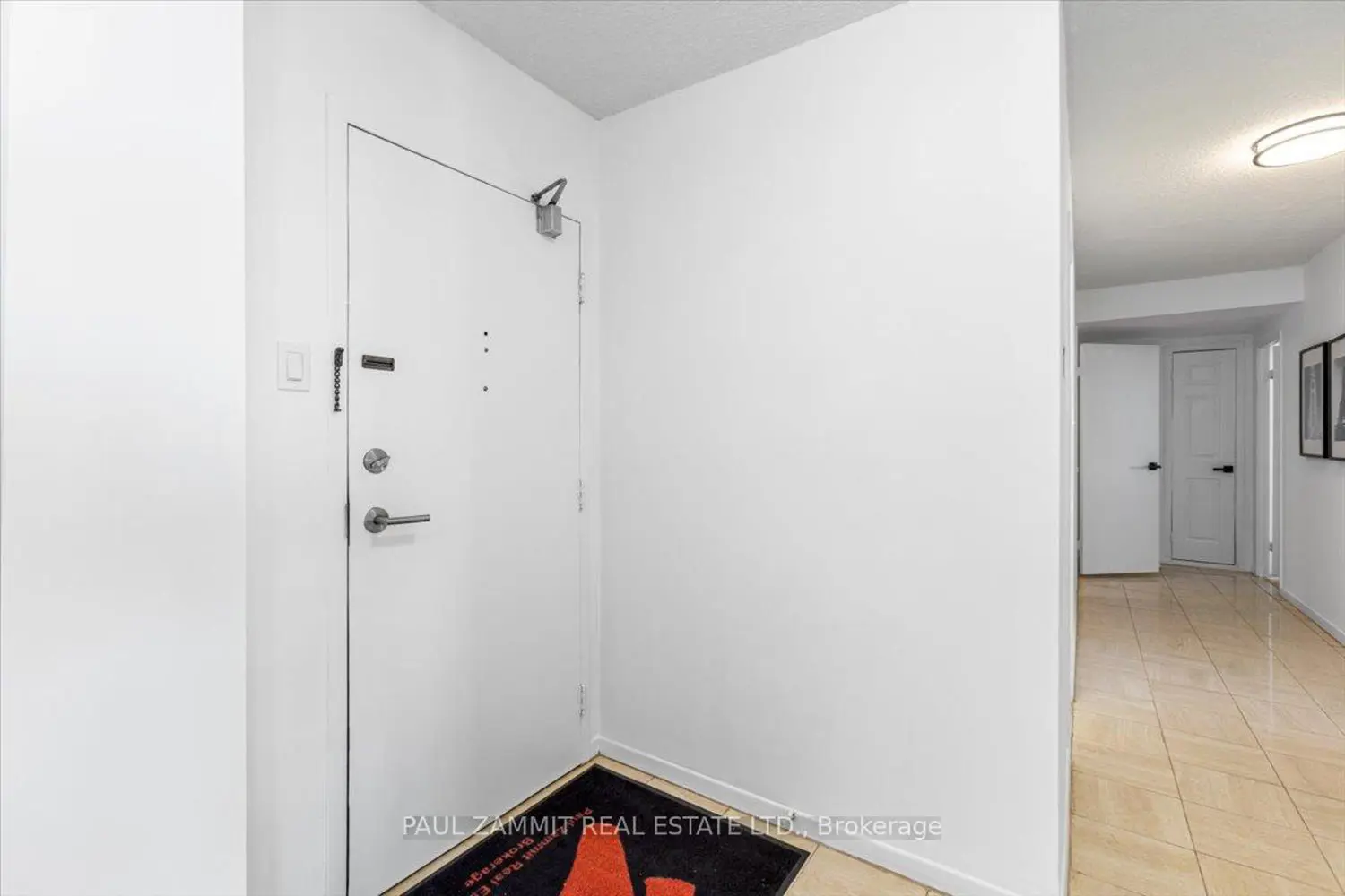 Additional image 2 of 7811 Yonge Street 701