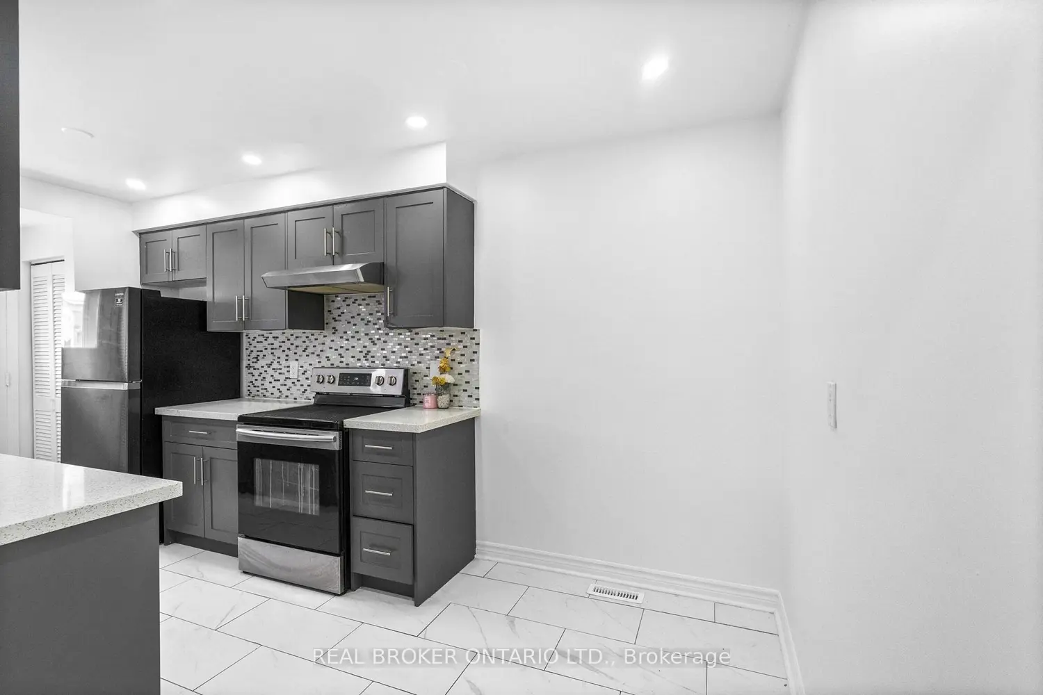 Additional image 4 of 11 Cathcart Crescent
