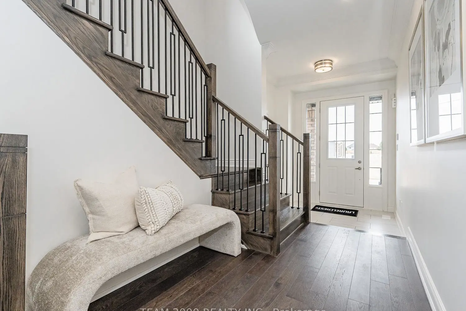 96 Garland Avenue photo 3