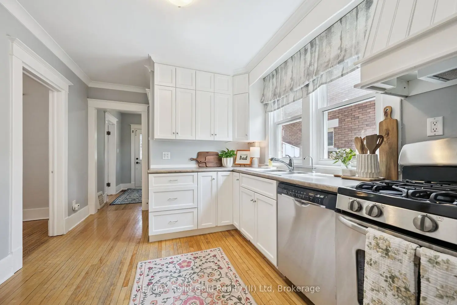 793 Belmont Avenue photo 4