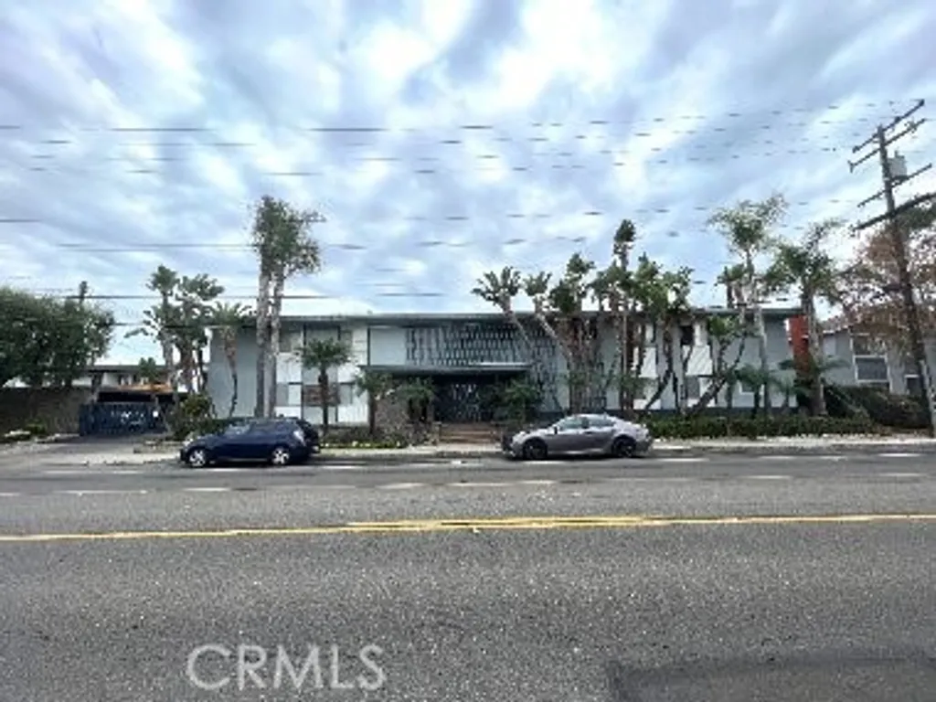 931 W 19th Street Unit 10, Costa Mesa, CA 92627