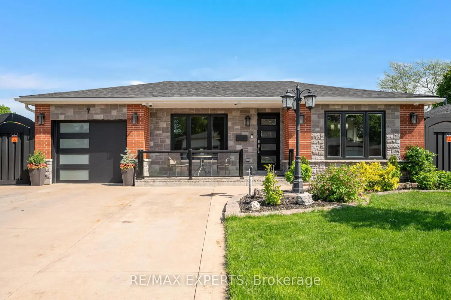 7 Goodwood Road