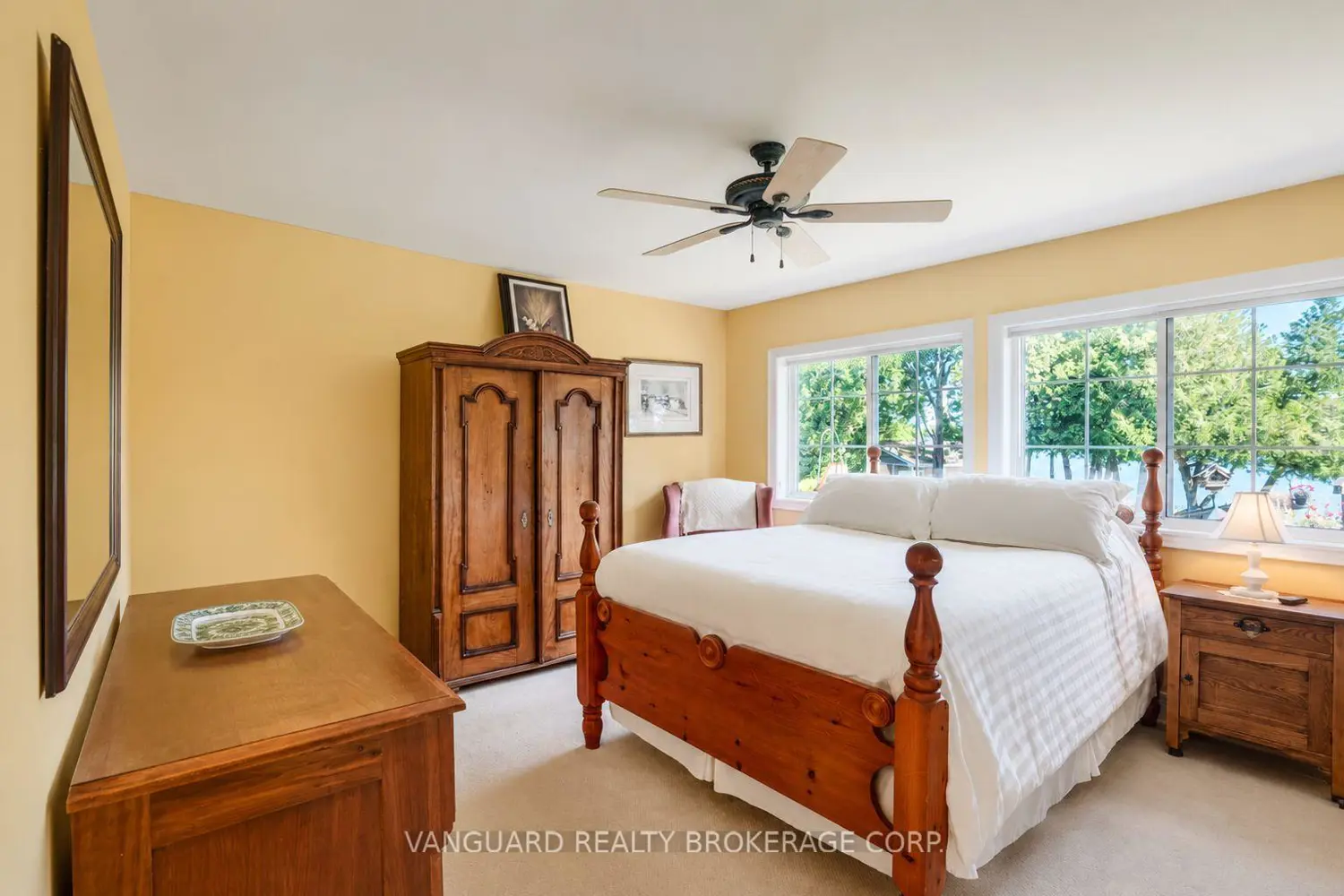 835 Woodland Drive photo 4