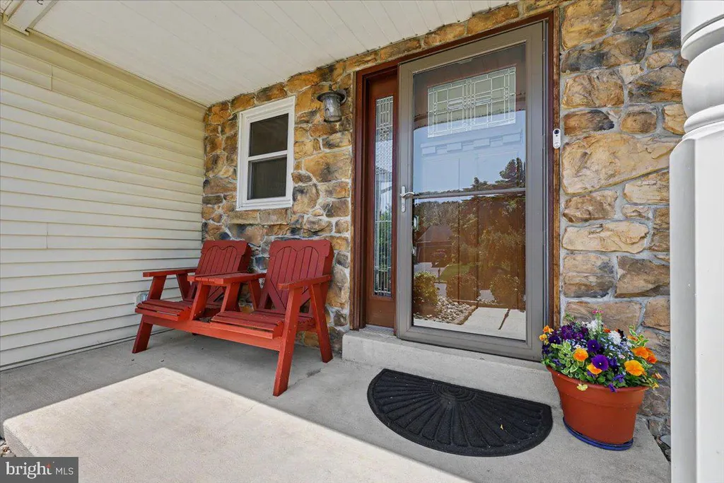 Additional image 4 of 2245 Donna Lane, Pottstown, PA 19464