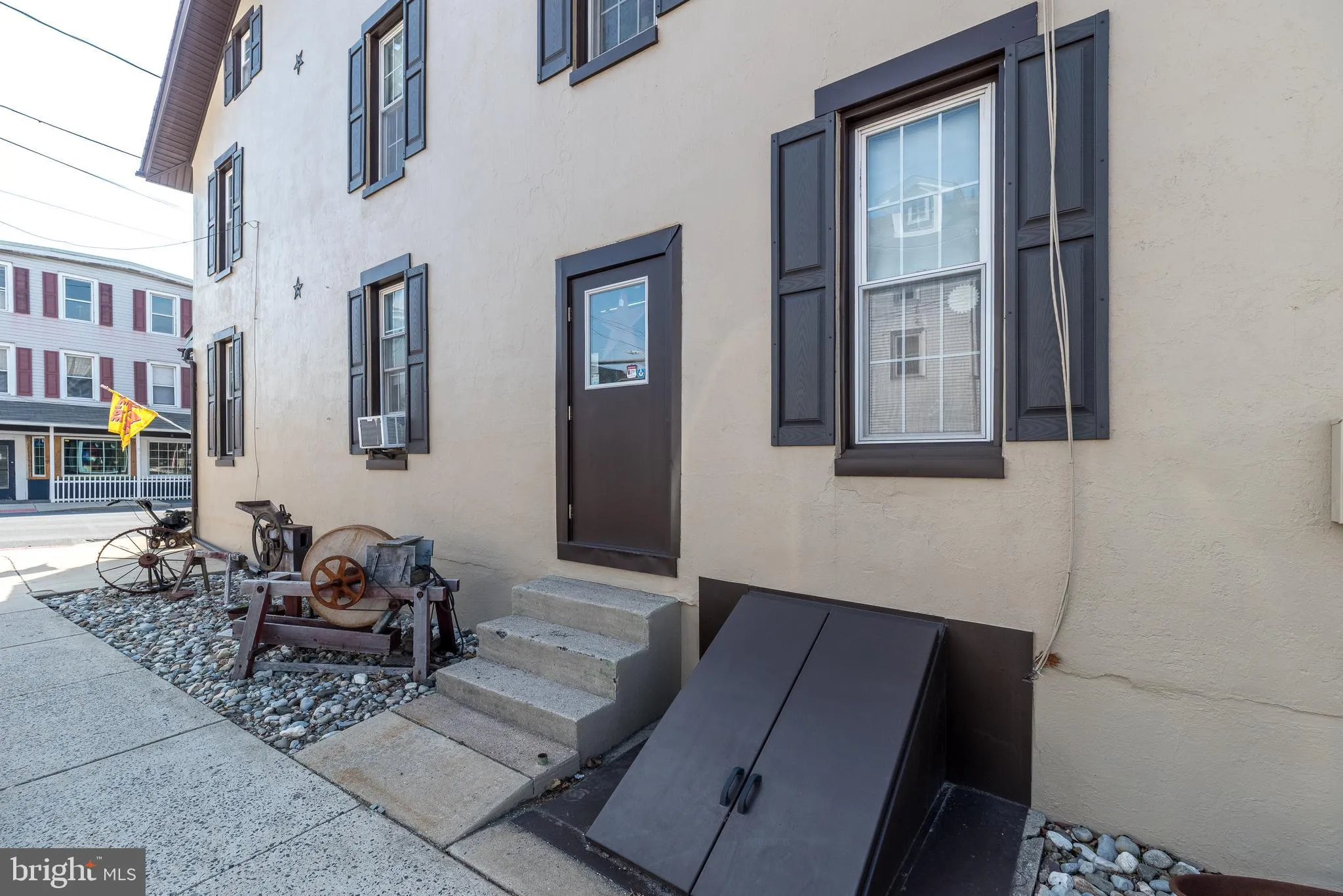 Additional image 130 of 141 E Broad Street, Quakertown, PA 18951