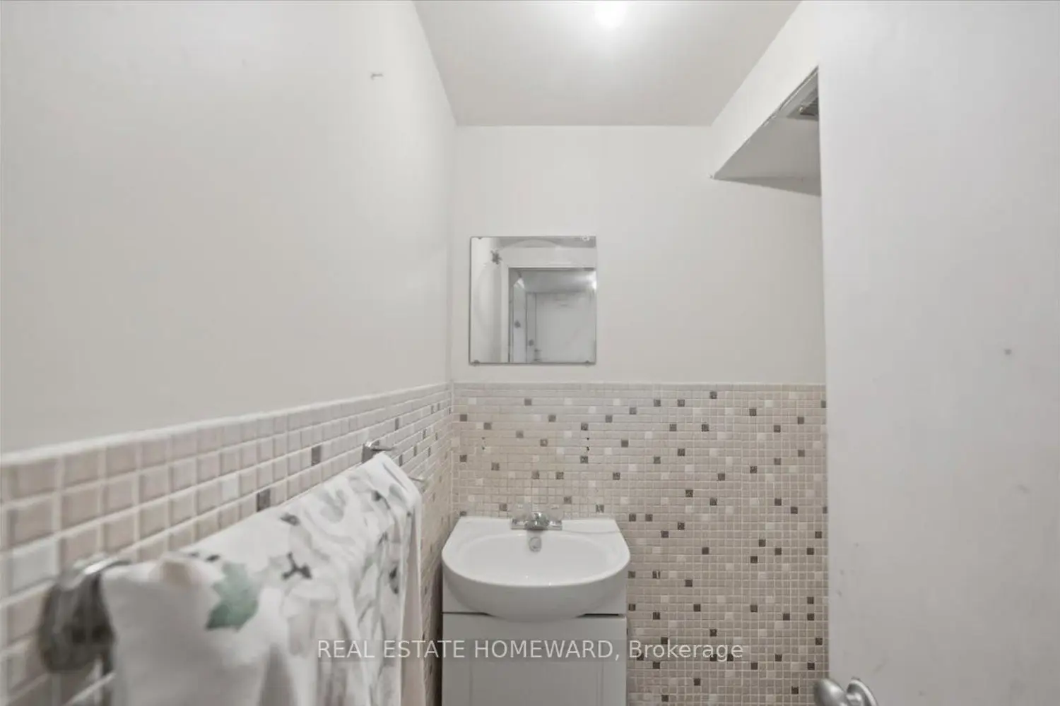 Additional image 17 of 12 Thirty Seventh Street
