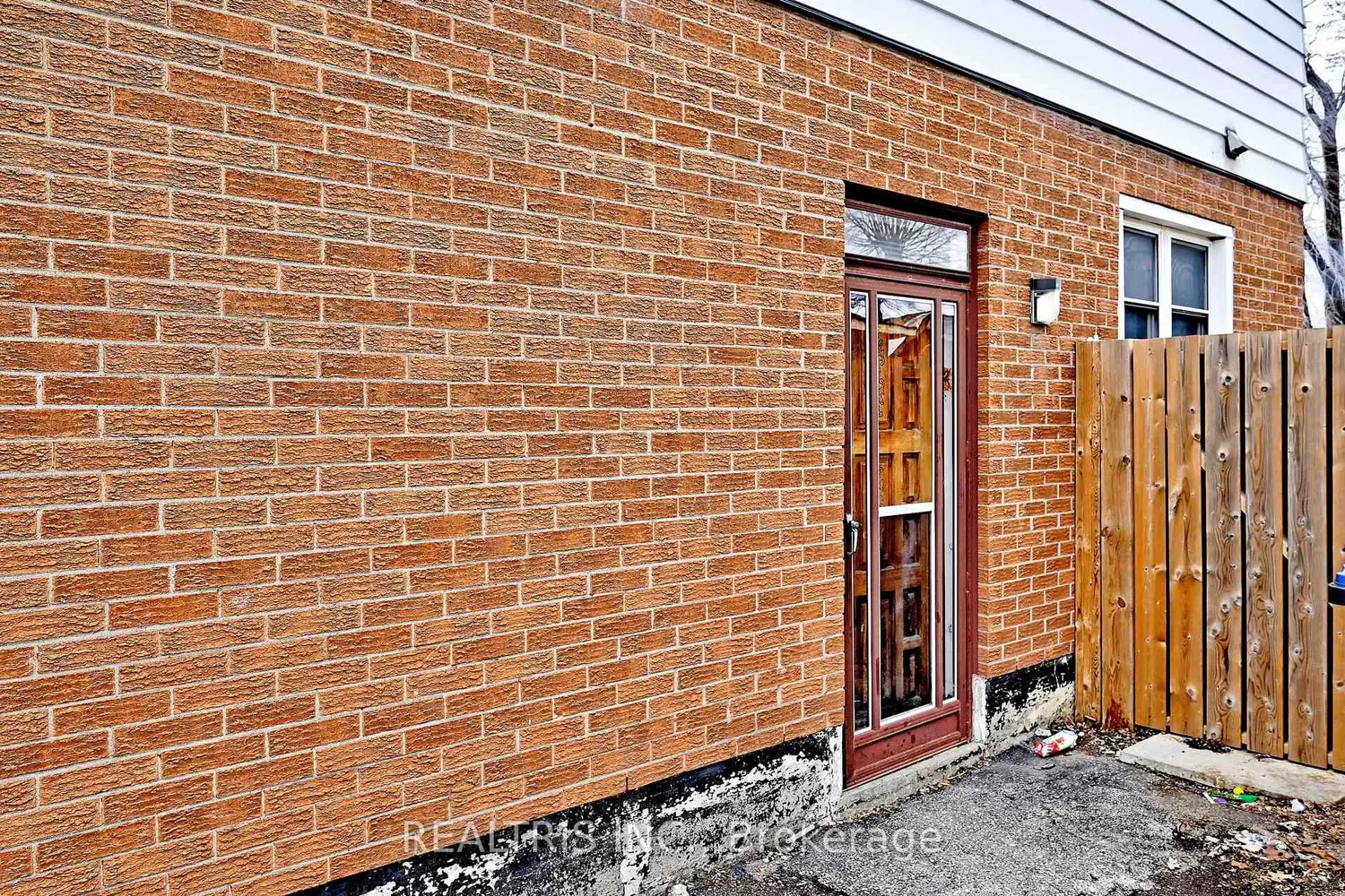 Additional image 17 of 116 Sutherland Avenue