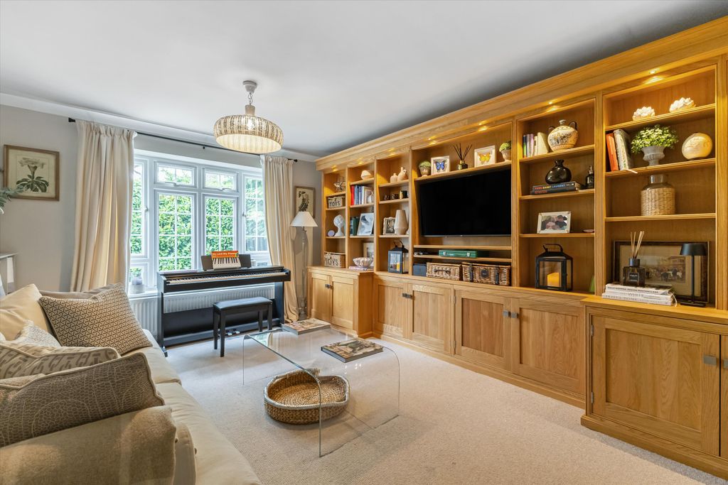 Additional image 17 of 6 bed detached house for saleBagshot Road, Englefield Green, Surrey TW20