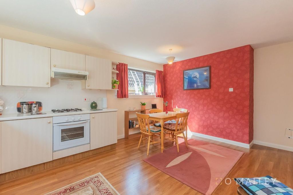 Additional image 14 of 2 bed bungalow for saleHillview Place, Dollar FK14