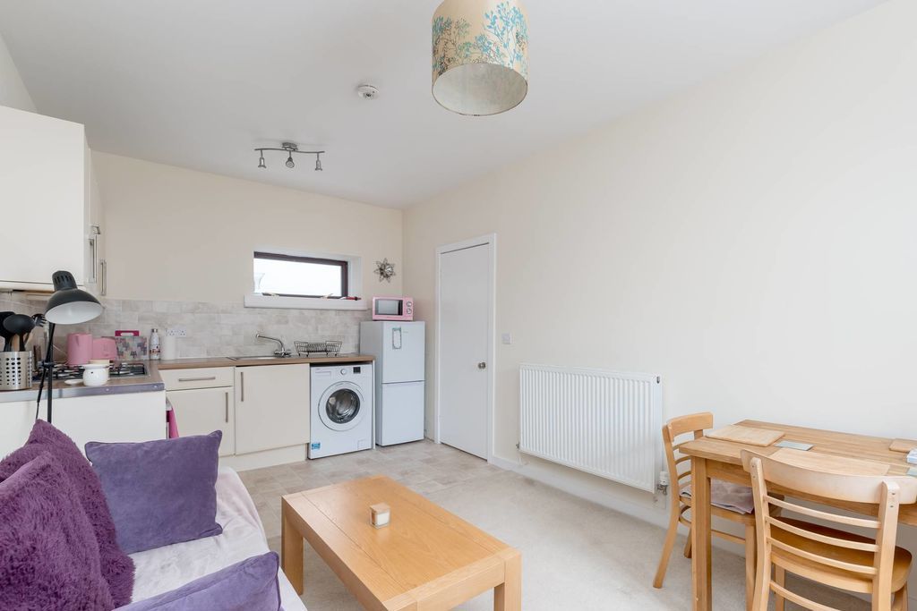 Additional image 4 of 2 bed flat for sale7 Hall Street, Walkerburn EH43