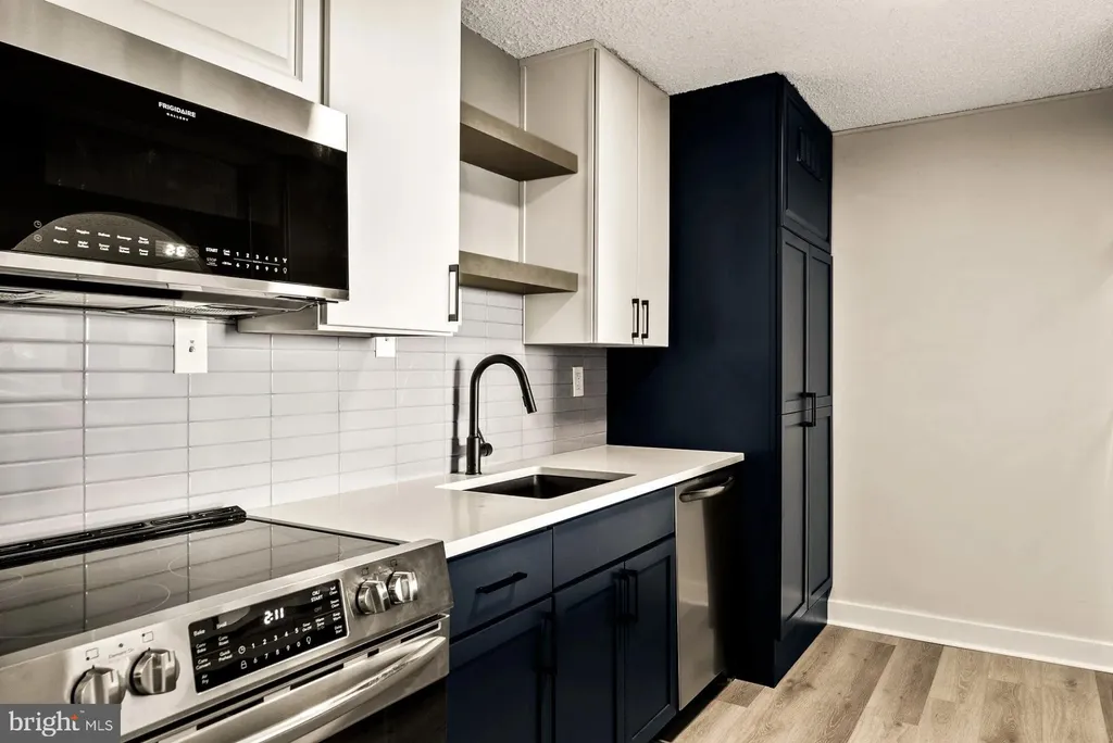 Additional image 2 of 1500 Locust Street Unit 1B-1517, Philadelphia, PA 19102