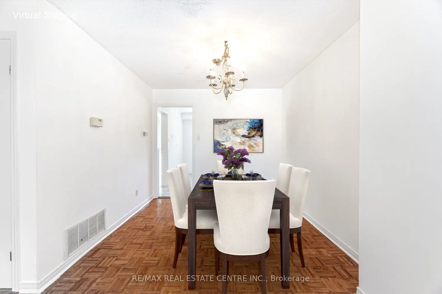 122 Moregate Crescent photo 3