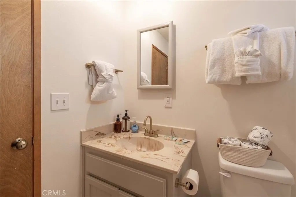 Additional image 60 of 1231 Ridge Rd, Fawnskin, CA 92333