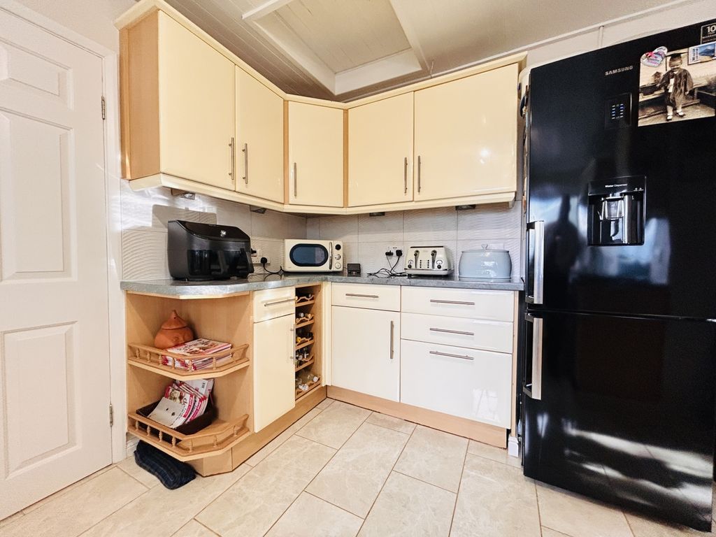 Additional image 16 of 4 bed semi-detached house for saleOrchard Drive, Durham, County Durham DH1