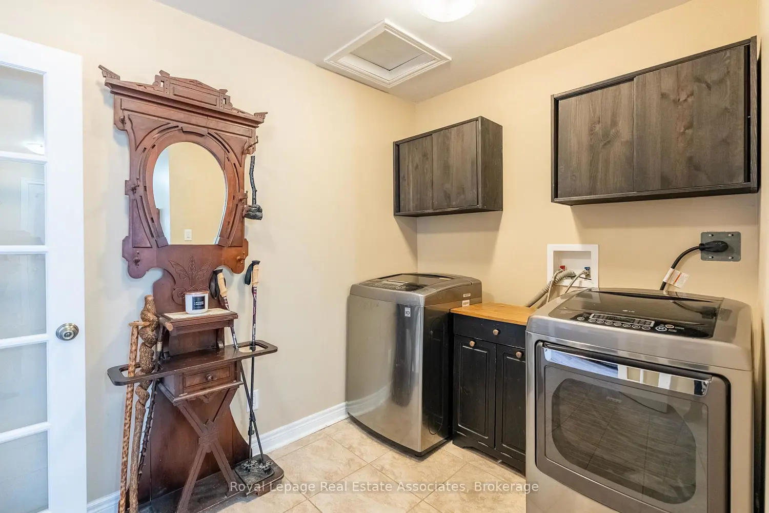 196 Circle Road photo 5