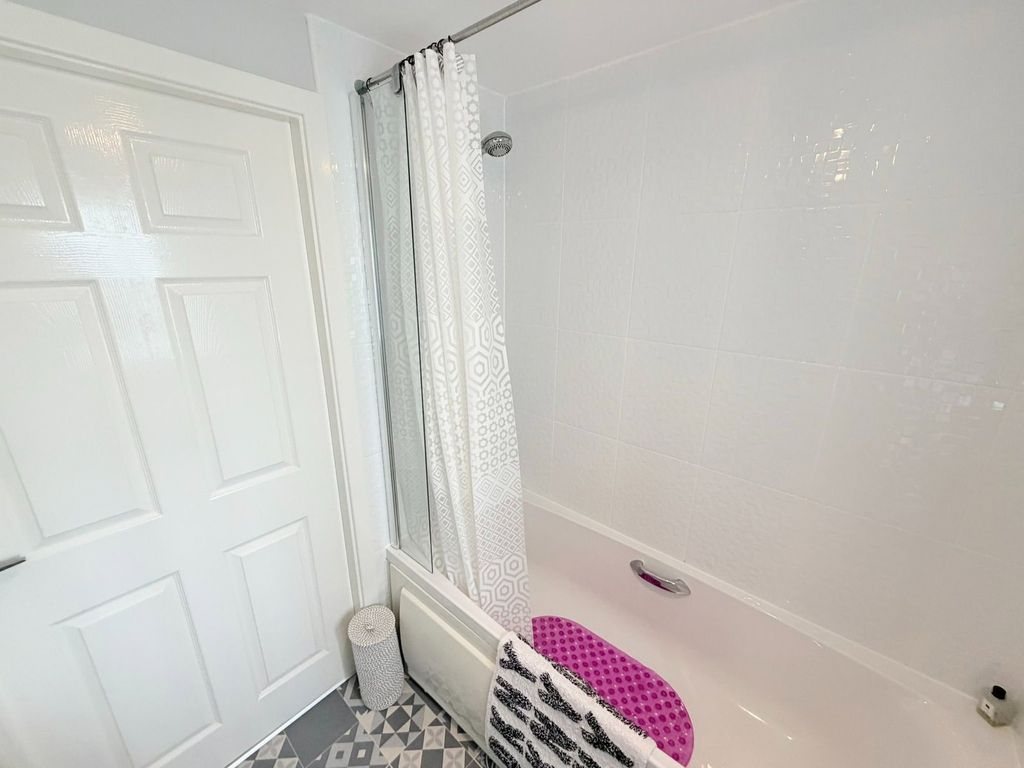 Additional image 18 of 2 bed flat for saleThe Links, Hyde SK14