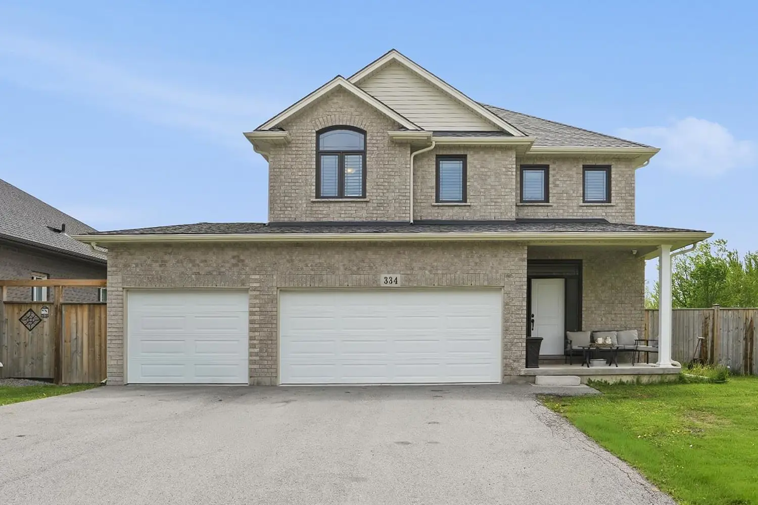 334 Viger Drive photo 2